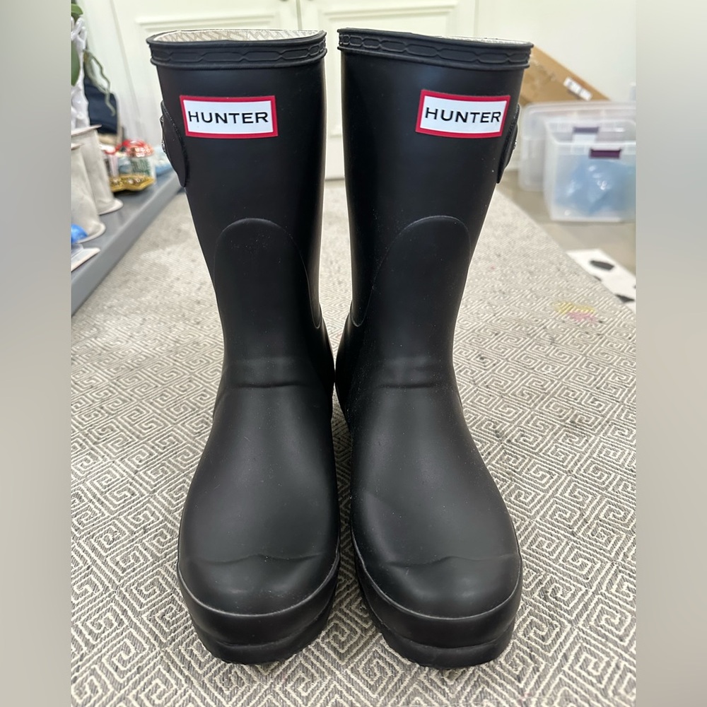 Hunter short rain boots